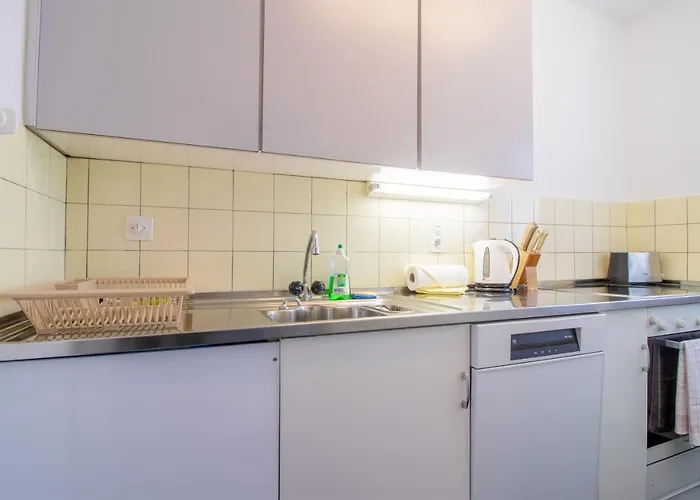 Apartamento Viktoria B32 By *