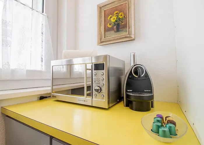 Viktoria B32 By Apartamento Arosa